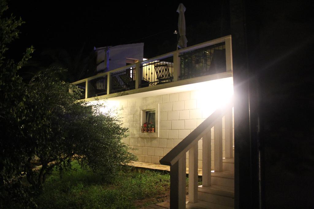 מרינה Villa Marija מראה חיצוני תמונה
