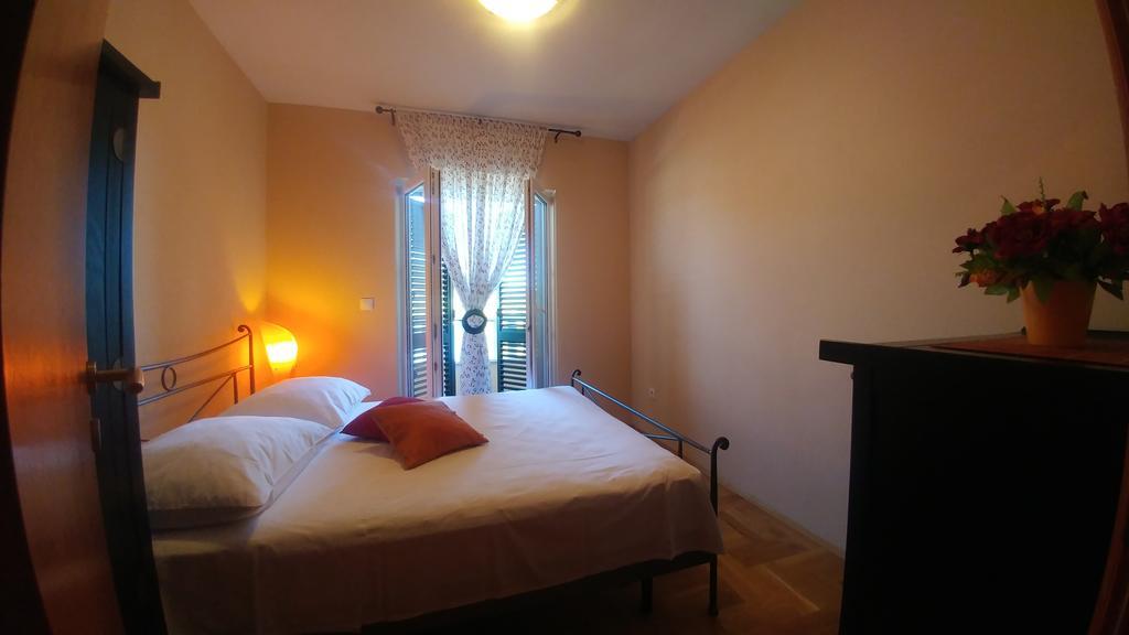 מרינה Villa Marija מראה חיצוני תמונה